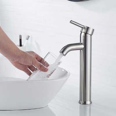 लेड फ्री सिंगल लीवर बेसिन मिक्सर इलेक्ट्रोप्लेटिंग हॉट एंड कोल्ड वॉशबेसिन फॉसेट