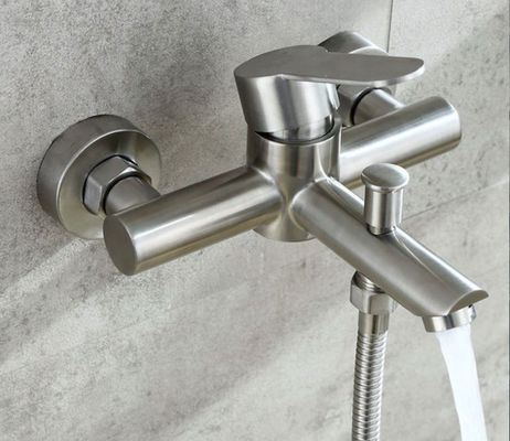 5.5 इंच के स्पूट पहुंच के साथ सिरेमिक डिस्क स्टेनलेस स्टील बाथ नल